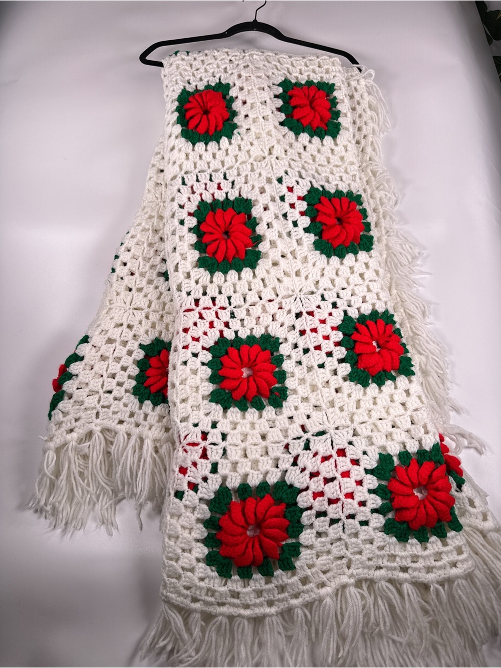 Handmade Crochet Afghan 3D Poinsettia Granny Square Red White 79x74 - Picture 2 of 10
